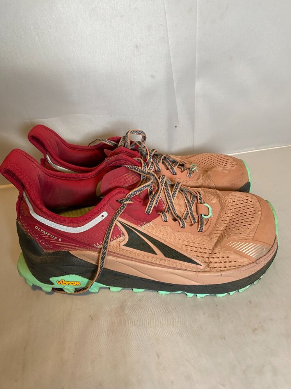 Altra Olympus 5 Ws Running Shoes